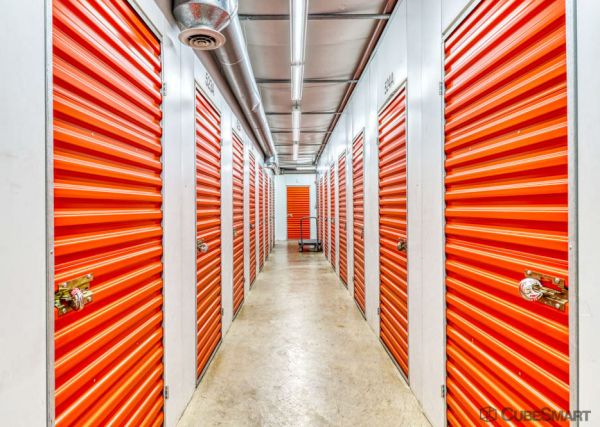 CubeSmart Self Storage - 1591 North Main Street- IL - 1591 North Main Street
