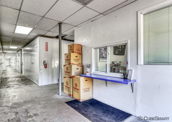 CubeSmart Self Storage - 6210 Forest Hills Road- IL - 6210 Forest Hills Road