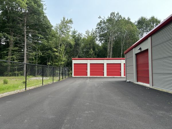 SPACES For Rent - Whately - 60 State Road