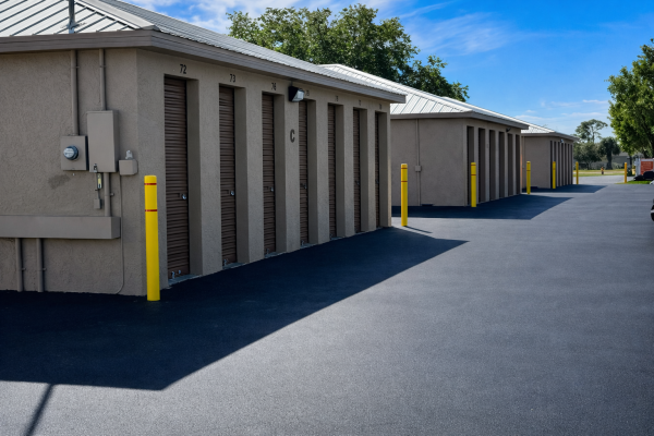 United Spaces Storage - Lehigh acres - 302 Lee Boulevard