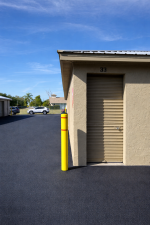 United Spaces Storage - Lehigh acres - 302 Lee Boulevard
