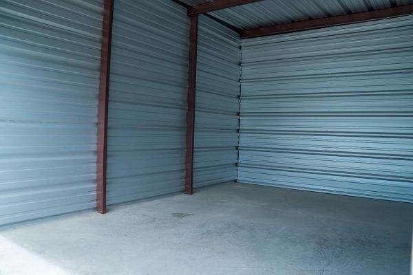 AAA Storage - 2505 3rd Avenue