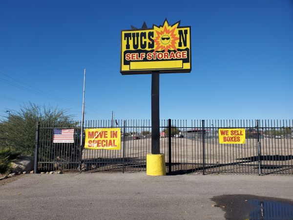 Tucson Self Storage - 6459 East Golf Links Road