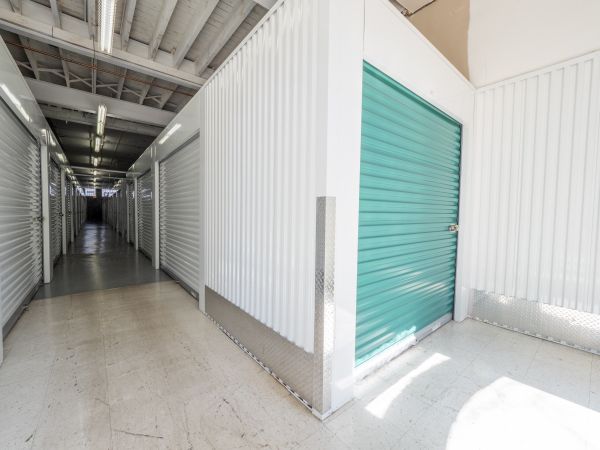 Storage Star Chicago - W. Washington - 1230 West Washington Boulevard