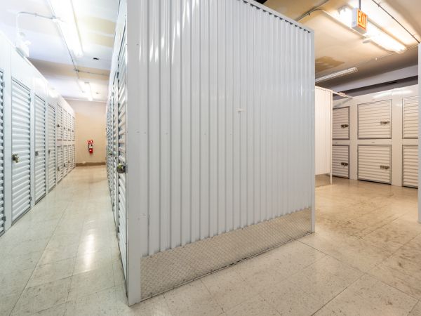 Storage Star Chicago - W. Washington - 1230 West Washington Boulevard