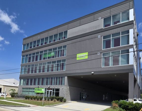 Extra Space Storage - 5232 - Metairie - N Causeway Blvd - 3017 North Causeway Boulevard