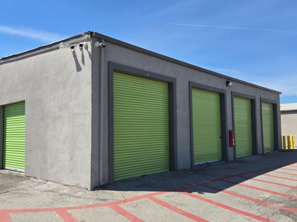 Extra Space Storage - 6654 - Salinas - Bridge St - 1 Bridge Street