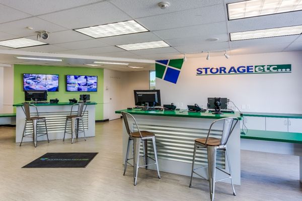 Storage Etc. - Los Feliz - 2870 Los Feliz Place