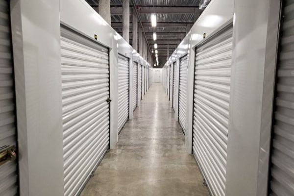 Public Storage - Miami - 2641 NE 186th Terr - 2641 NE 186th Terr