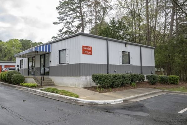 Public Storage - Morrisville - 10802 Chapel Hill Rd - 10802 Chapel Hill Rd