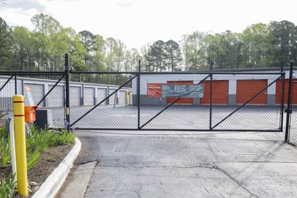 Public Storage - Morrisville - 10802 Chapel Hill Rd - 10802 Chapel Hill Rd