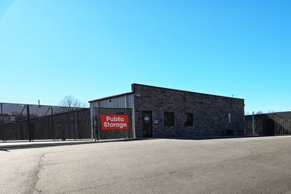 Public Storage - Claremont - 2991 Centennial Blvd - 2991 Centennial Blvd