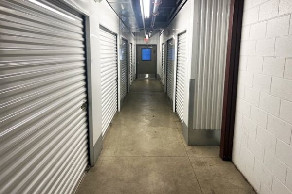 Public Storage - Eastpointe - 21500 Gratiot Ave - 21500 Gratiot Ave