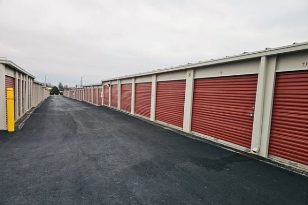 Public Storage - Olathe - 1702 E Kansas City Rd - 1702 E Kansas City Rd