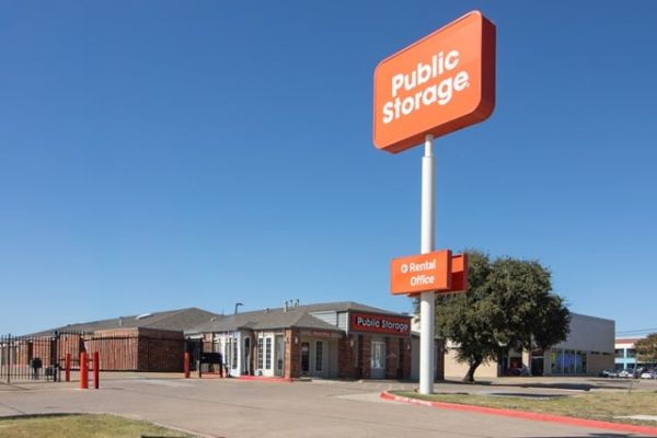 Public Storage - Irving - 3417 N Beltline Rd - 3417 N Beltline Rd