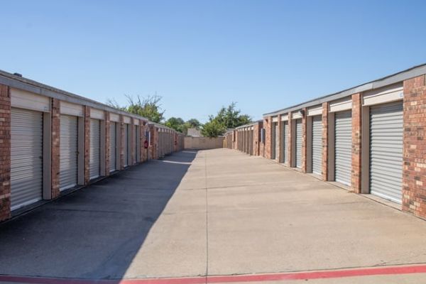 Public Storage - Irving - 3417 N Beltline Rd - 3417 N Beltline Rd