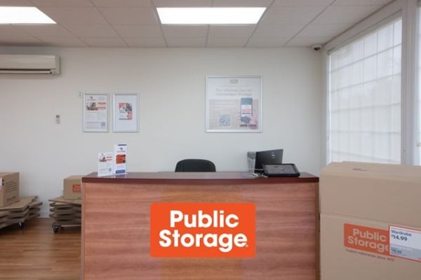 Public Storage - Bourbonnais - 1847 Armour Road - 1847 Armour Road