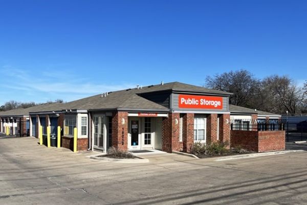 Public Storage - Austin - 10210 N Lamar Blvd - 10210 N Lamar Blvd