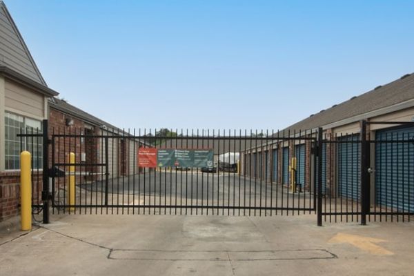 Public Storage - Austin - 1507 W William Cannon Dr - 1507 W William Cannon Dr