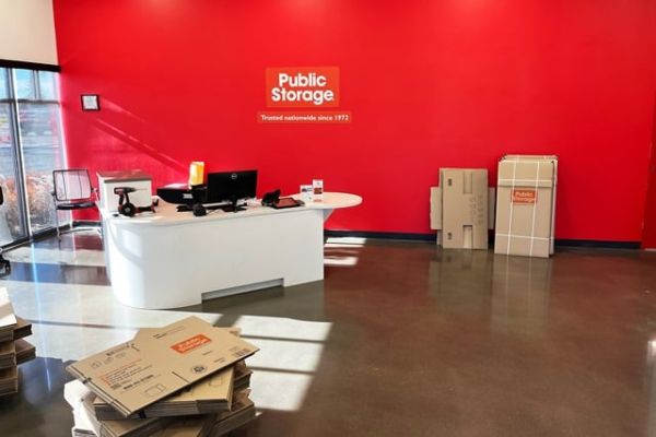 Public Storage - Minneapolis - 1720 N Washington Ave - 1720 N Washington Ave