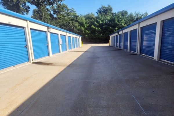 Public Storage - Kansas City - 1201 N 130th St - 1201 N 130th St