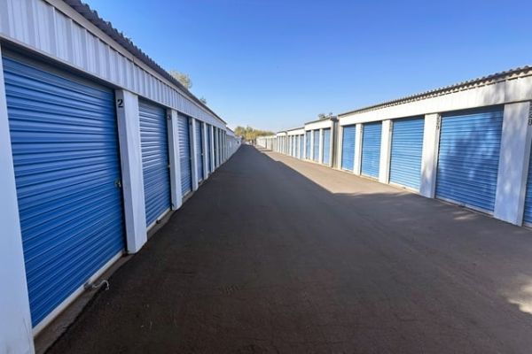Public Storage - Glendale - 7118 N 67th Ave - 7118 N 67th Ave