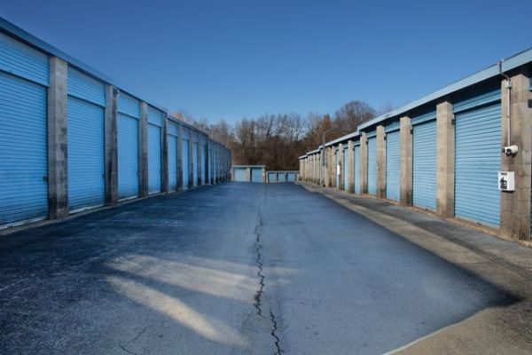 Public Storage - Memphis - 3545 Hickory Hill Road - 3545 Hickory Hill Road