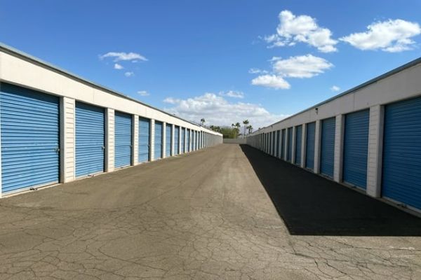 Public Storage - Mesa - 107 N Ellsworth Rd - 107 N Ellsworth Rd