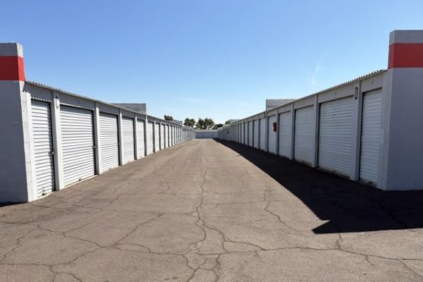 Public Storage - Tempe - 5333 S Priest Dr - 5333 S Priest Dr