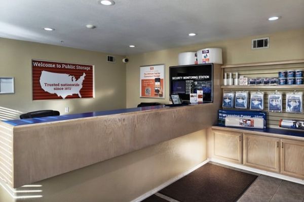 Public Storage - Rohnert Park - 6100 State Farm Dr - 6100 State Farm Dr