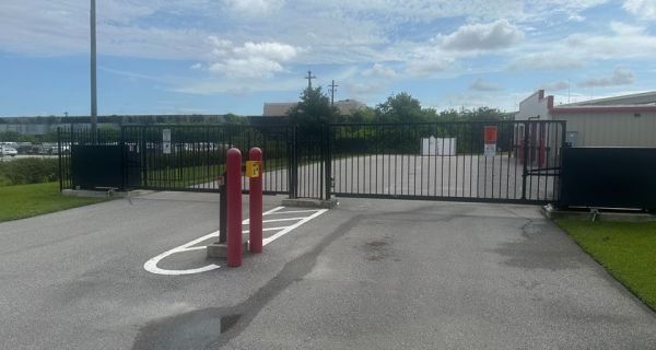 iStorage - 5523 - Tampa - 815 North 26th Street