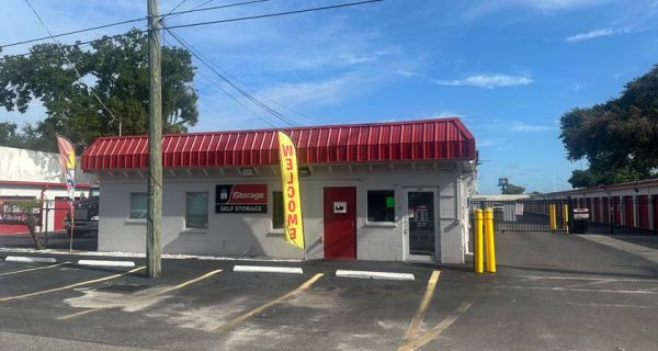 iStorage - 8355 - Tampa - 4120 E 10th Ave