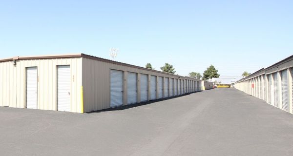 RightSpace Storage - 3013 - Sahara - 4375 E Sahara Ave