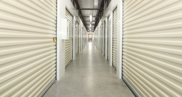 iStorage - 7101 - Fruitville Rd - 7600 Claxstrauss Drive