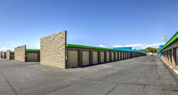 RightSpace Storage - 3036 - Lamb - 1675 N Lamb Blvd