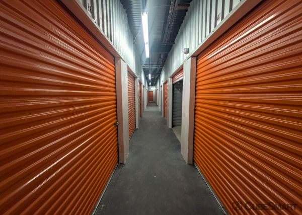 CubeSmart Self Storage - 6140 North Sam Houston Parkway West - TX - 6140 North Sam Houston Parkway West