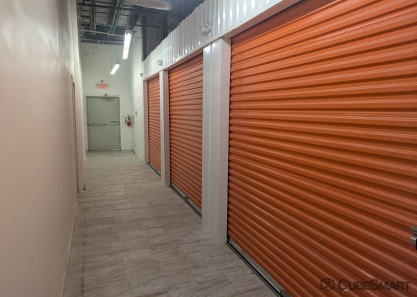 CubeSmart Self Storage - 6140 North Sam Houston Parkway West - TX - 6140 North Sam Houston Parkway West