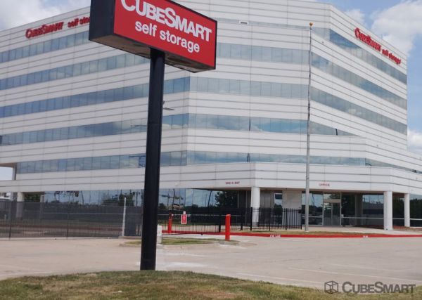 CubeSmart Self Storage - 3800 North May Avenue - OK - 3800 North May Avenue