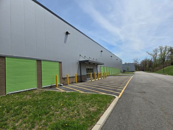Extra Space Storage - 5246 - Pearl River - 59 Hillside Ave - 59 Hillside Avenue