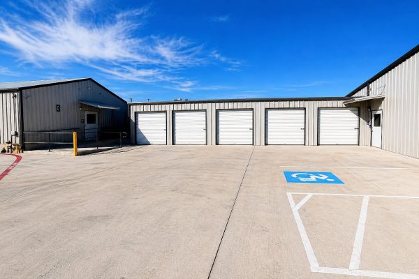 724 Safe Storage - 1008 U.S. 377