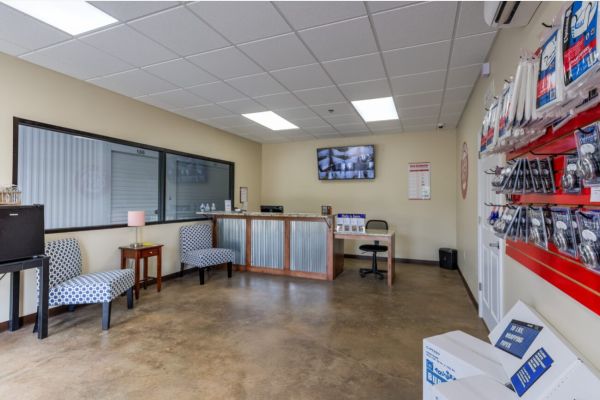 Hernando Self Storage - East - 2795 McIngvale Road