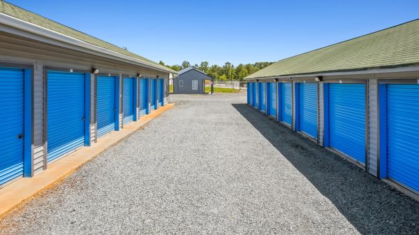 LocalStorage Gordonsville - 11486 Intertrans Road