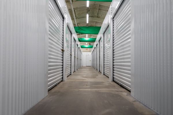 Ideal Storage - Industrial - 225 North Industrial Drive