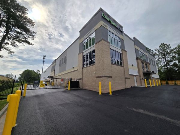 Extra Space Storage - 6764 - Ellenwood - W Panola Rd - 4400 West Panola Road