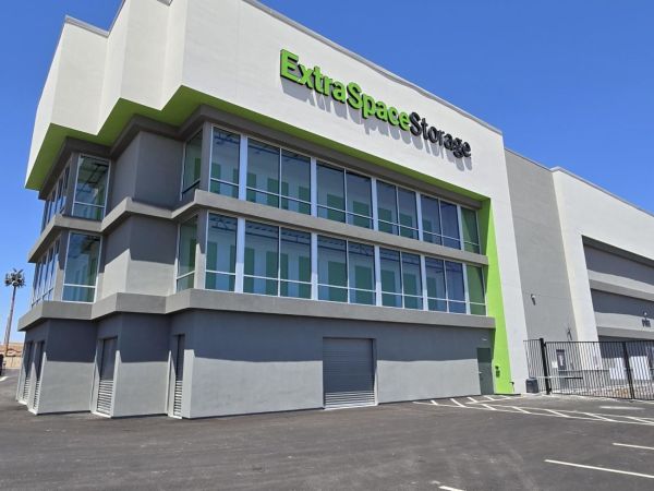 Extra Space Storage - 6945 - Las Vegas - Sky Pointe Dr - 9188 Sky Pointe Drive