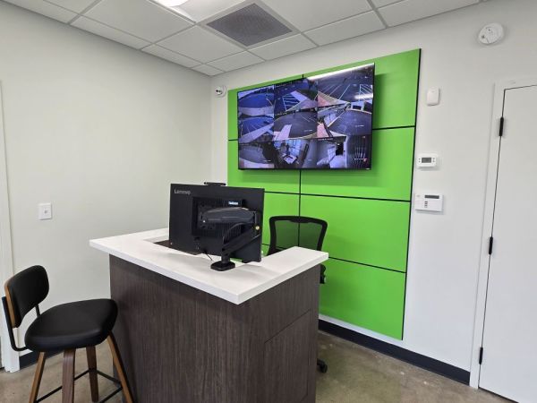 Extra Space Storage - 5254 - Huntsville - 4000 Memorial Pkwy SW - 4000 Memorial Parkway Southwest