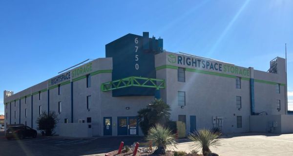 RightSpace Storage - 3011 - Tanque Verde - 6750 E Tanque Verde Rd
