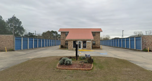 Southern Self Storage - 3525 East Slidell - 2355 Gause Boulevard East