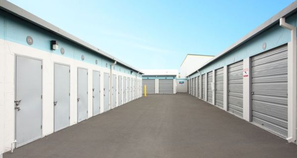 RightSpace Storage - 3048 - Tuttle - 2850 N Tuttle Ave