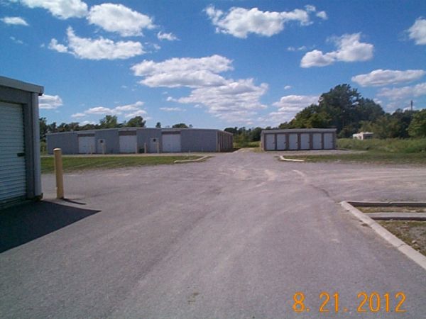 The Storage Mall - Batavia - 8250 Bank Street Road